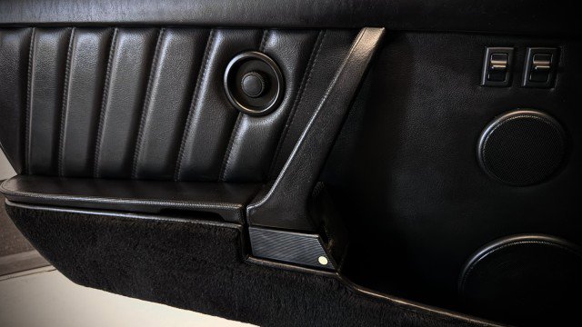 Used 1989 Porsche 911 Carrera RWD image 14