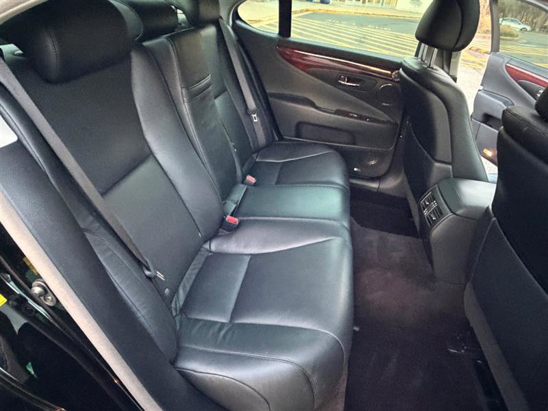 Used 2008 Lexus LS 460 image 22