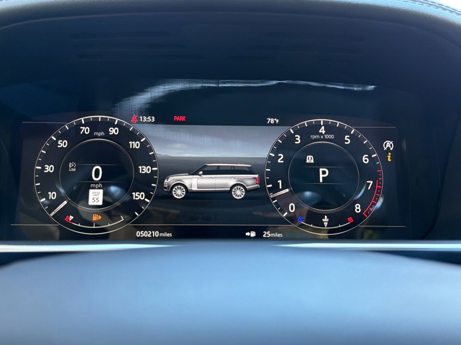 Used 2018 Land Rover Range Rover HSE image 19