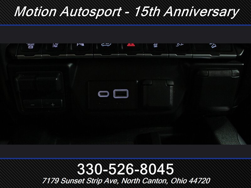 Used 2020 GMC Sierra 3500 AT4 w/ AT4 Premium Package AWD/4WD image 19