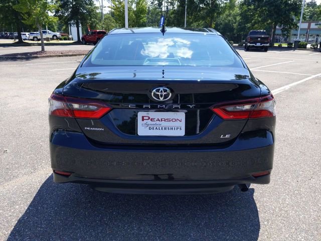 Used 2023 Toyota Camry LE w/ Convenience Package image 5