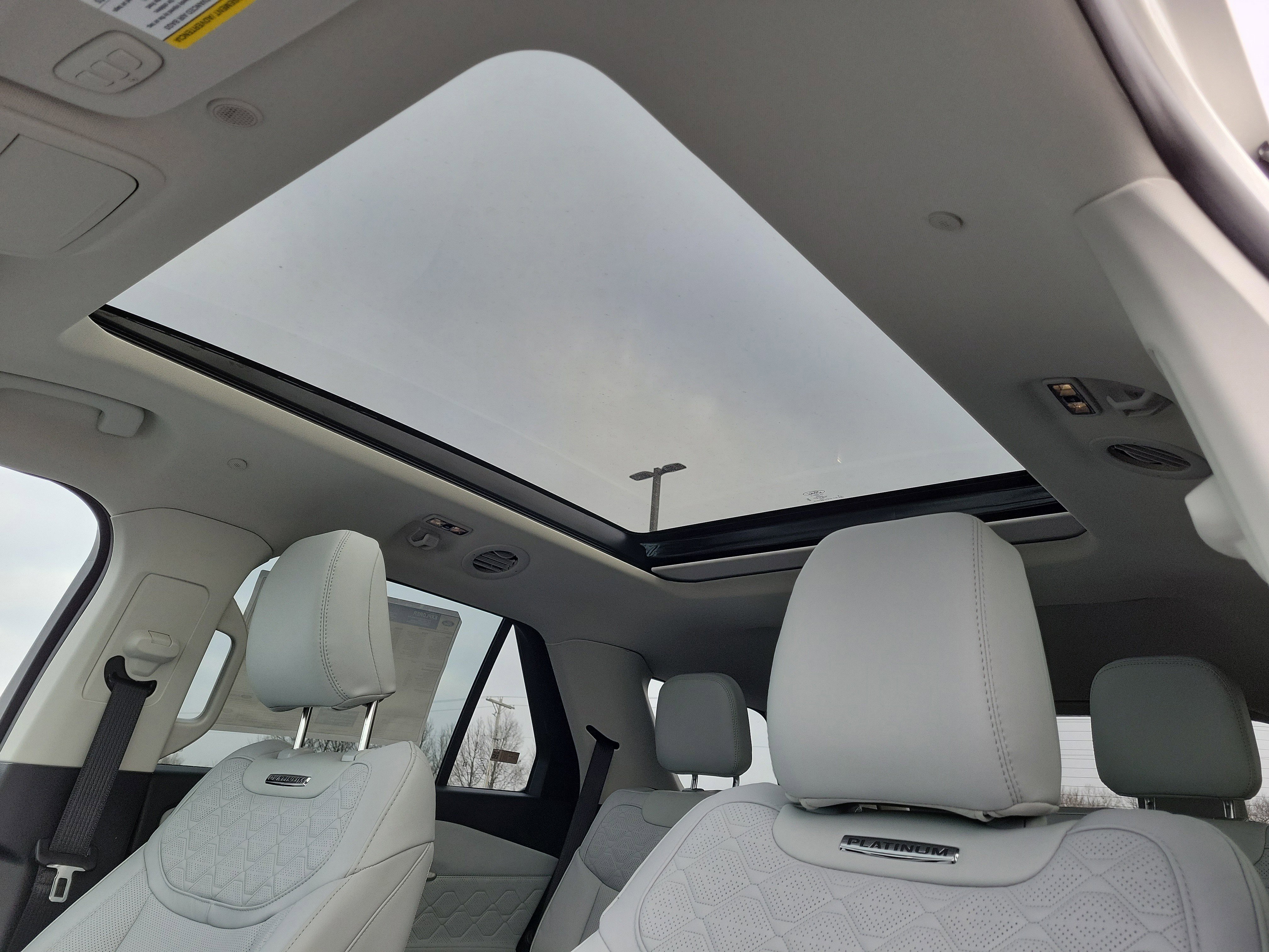 New 2026 Ford Explorer Platinum w/ LUX Leather Package image 22