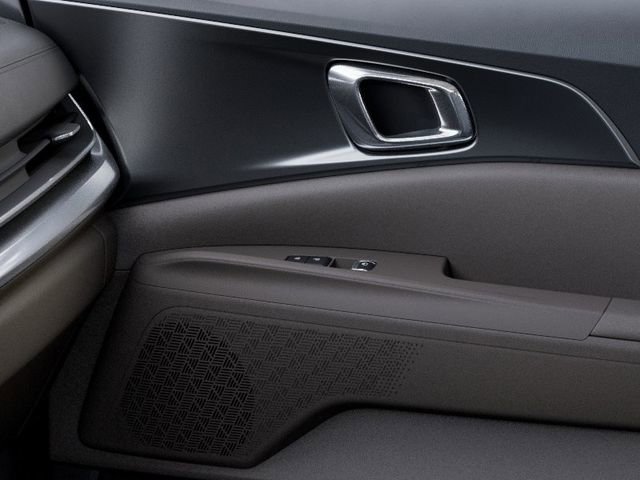 New 2026 Kia Carnival LXS FWD image 26