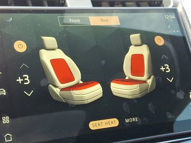 Used 2024 Land Rover Discovery Dynamic SE image 27