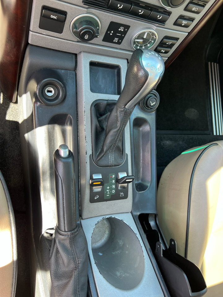 Used 2006 Land Rover Range Rover HSE image 19