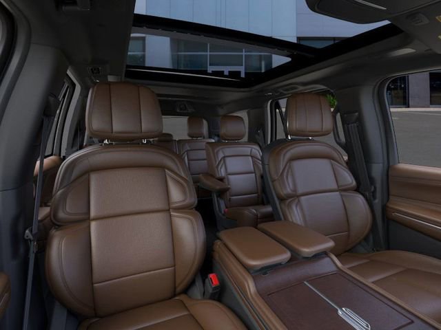 New 2025 Lincoln Navigator Reserve image 33