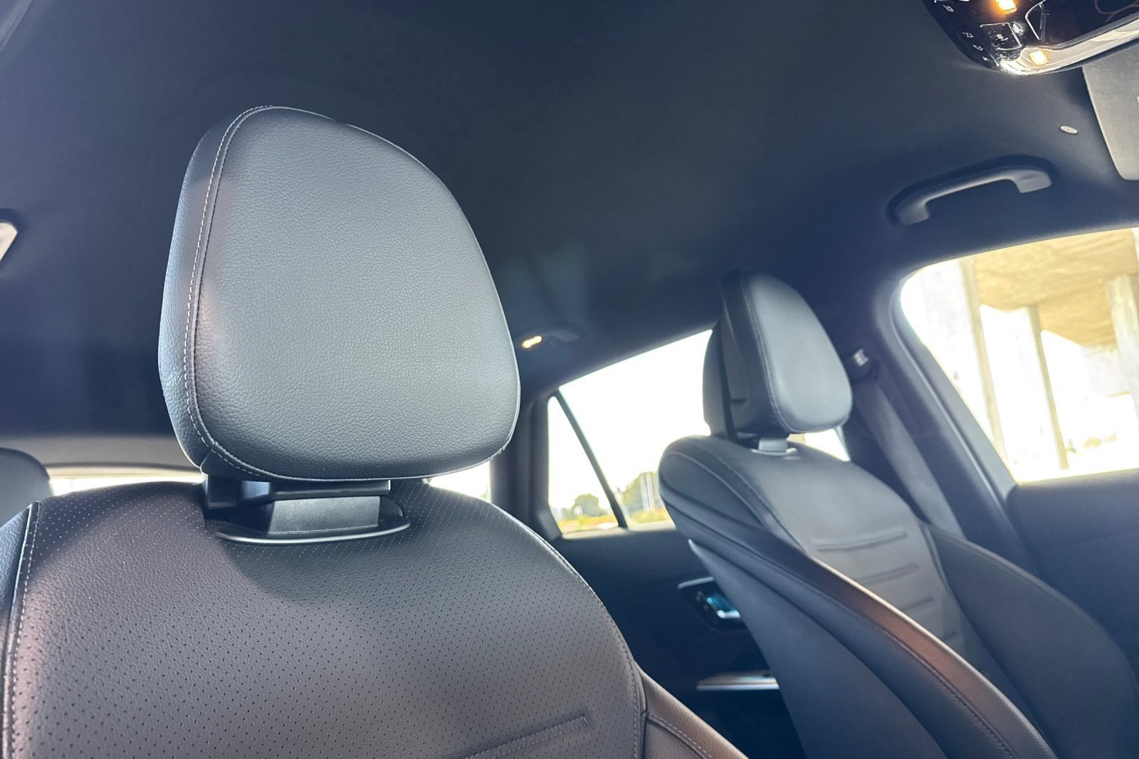 Certified 2024 Mercedes-Benz GLC 300 image 26