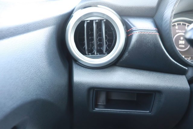 Used 2025 Nissan Versa SR w/ Trunk Package FWD image 23