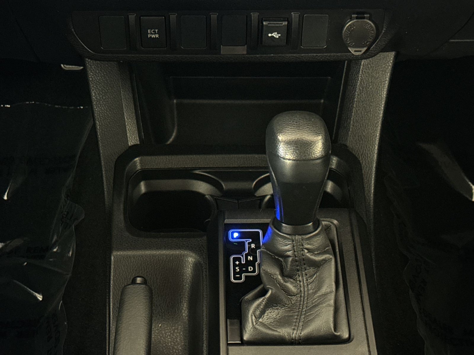 Used 2023 Toyota Tacoma SR w/ SR Convenience Package RWD image 21