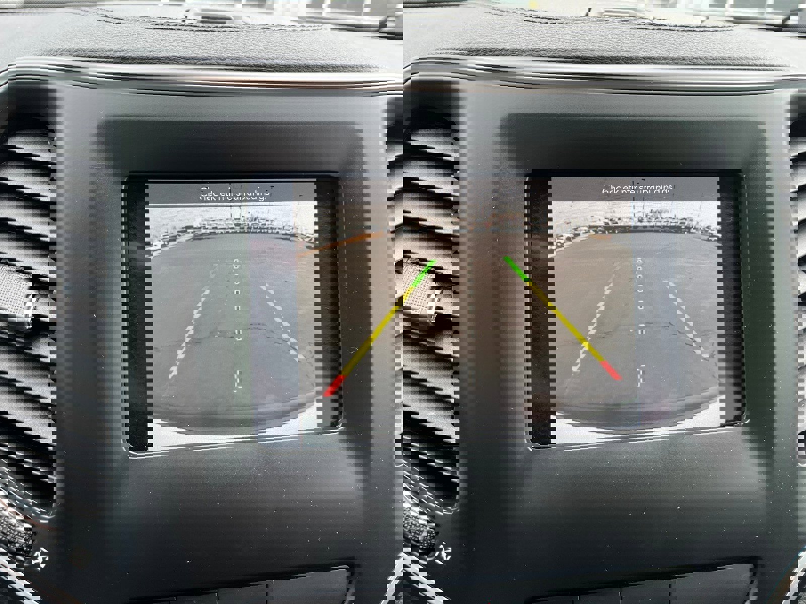 Used 2020 Jeep Cherokee Latitude Plus image 20