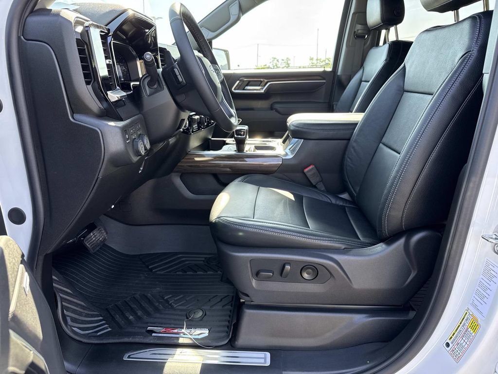 New 2026 Chevrolet Silverado 1500 RST AWD/4WD image 9