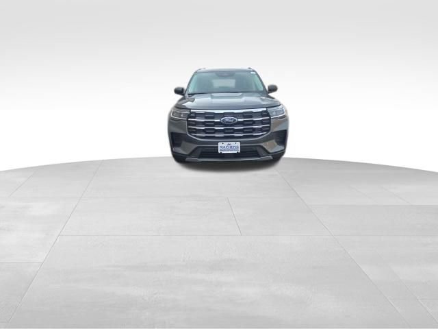 New 2026 Ford Explorer Active image 9