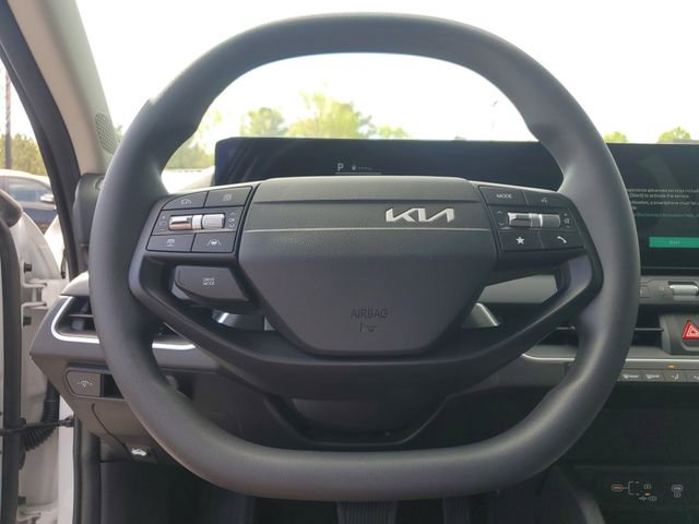 New 2026 Kia K4 LXS image 21