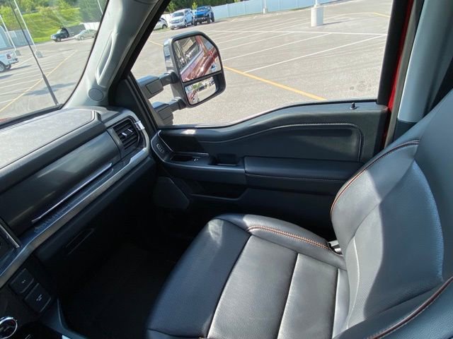 Used 2025 Ford F350 Lariat w/ Lariat Ultimate Package AWD/4WD image 24