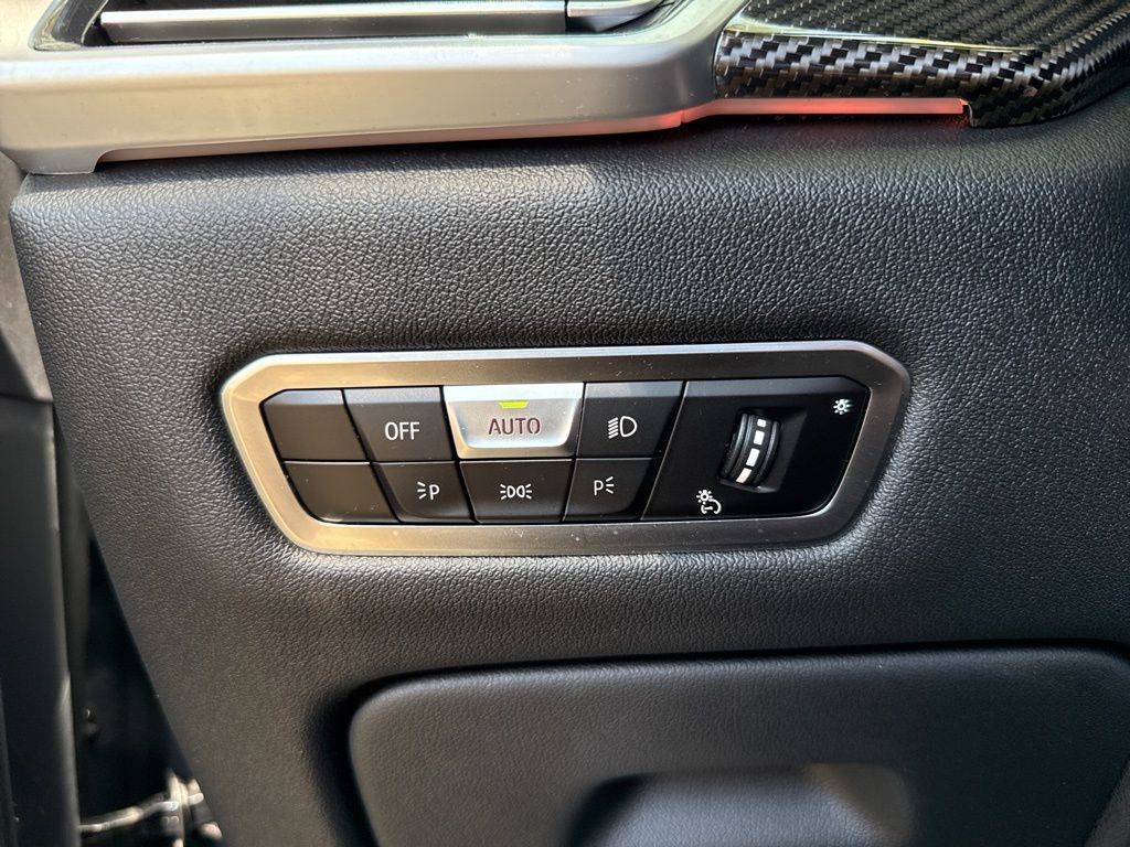 Used 2022 BMW X5 M50i w/ Executive Package image 39