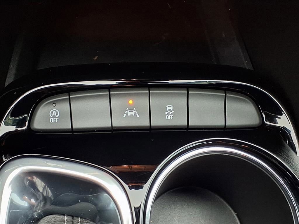 Used 2023 Buick Encore GX Preferred FWD image 6