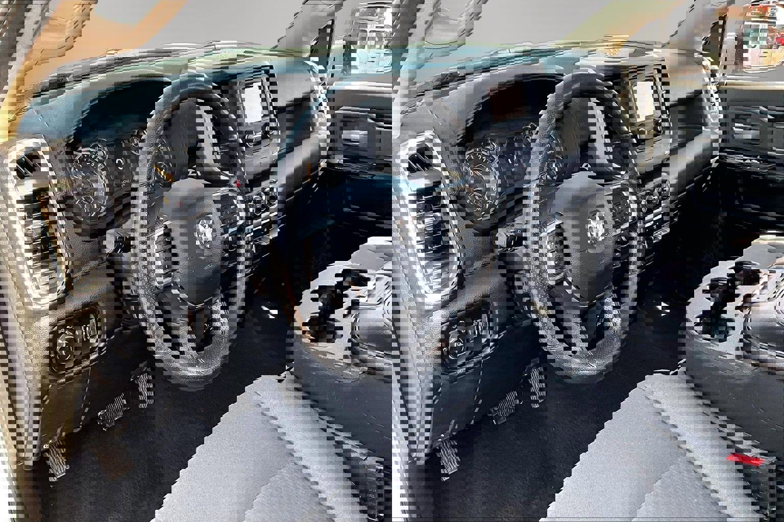 Used 2019 RAM 2500 Big Horn image 18