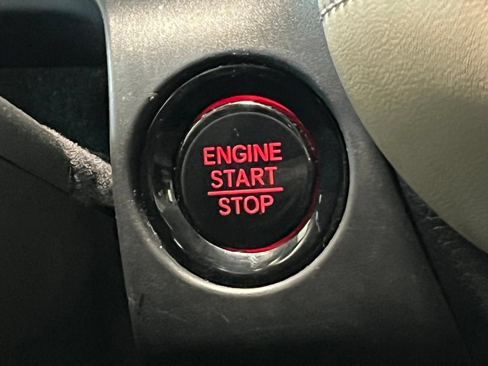 Used 2024 Honda HR-V LX image 27