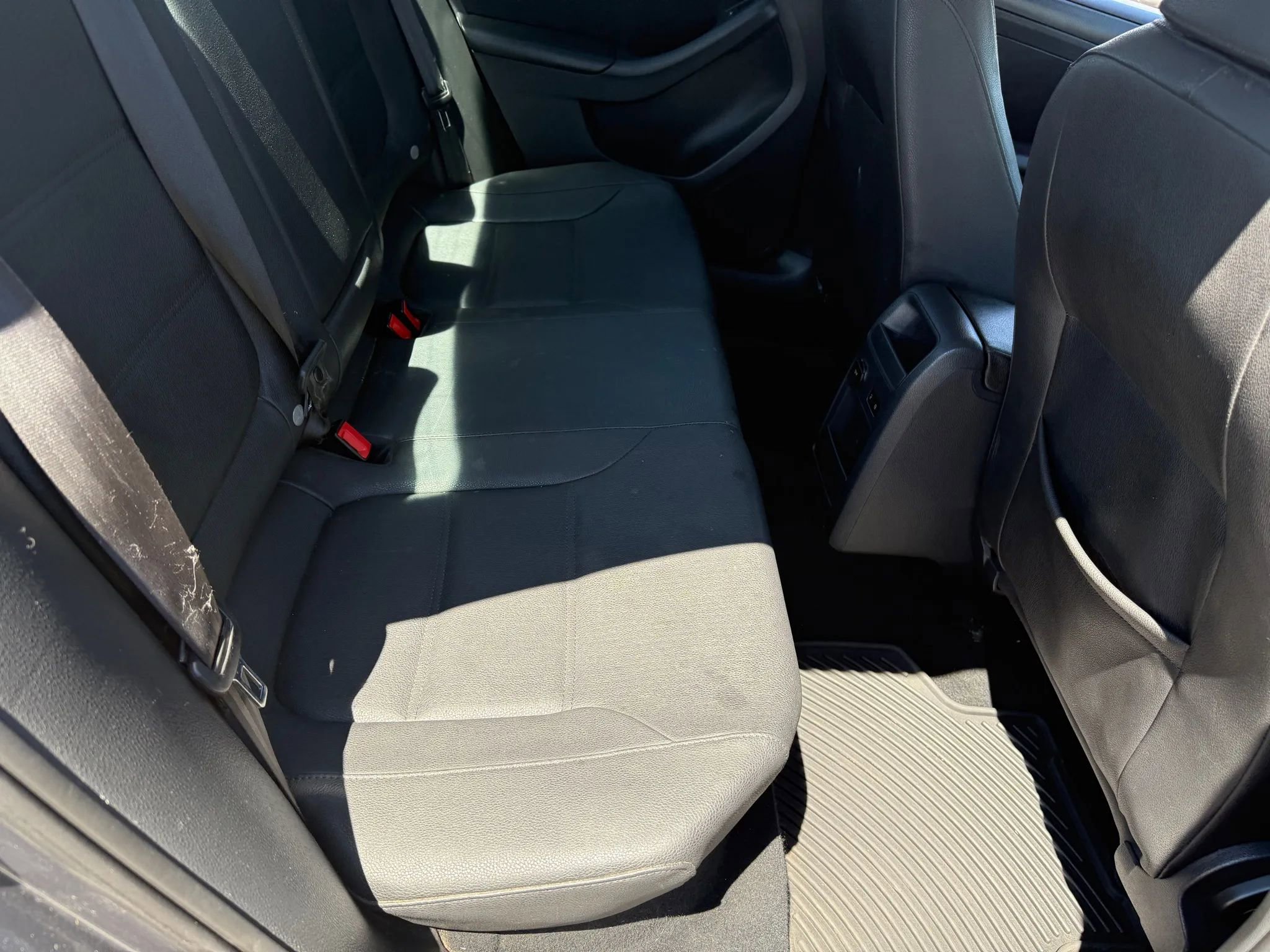 Used 2012 Volkswagen Jetta SE image 14