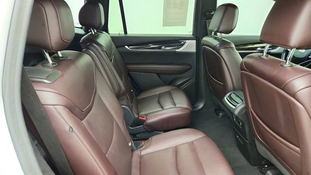 Used 2021 Cadillac XT6 Premium Luxury FWD image 23