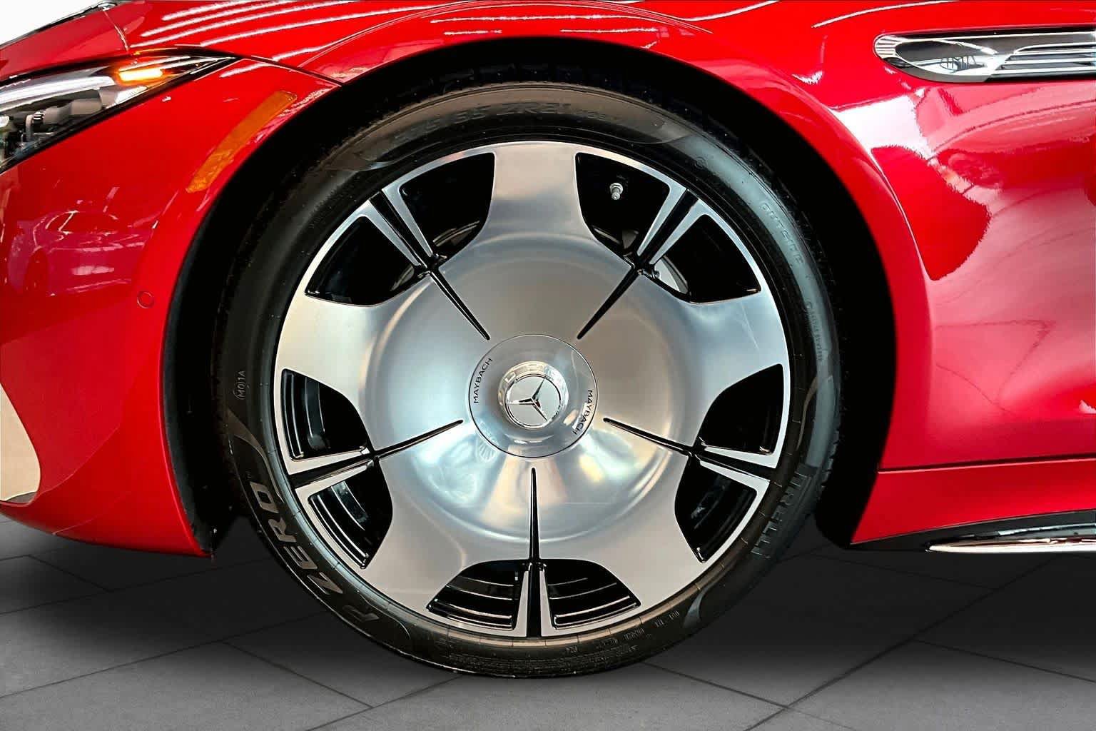 New 2026 Mercedes-Benz Maybach SL 680 image 10