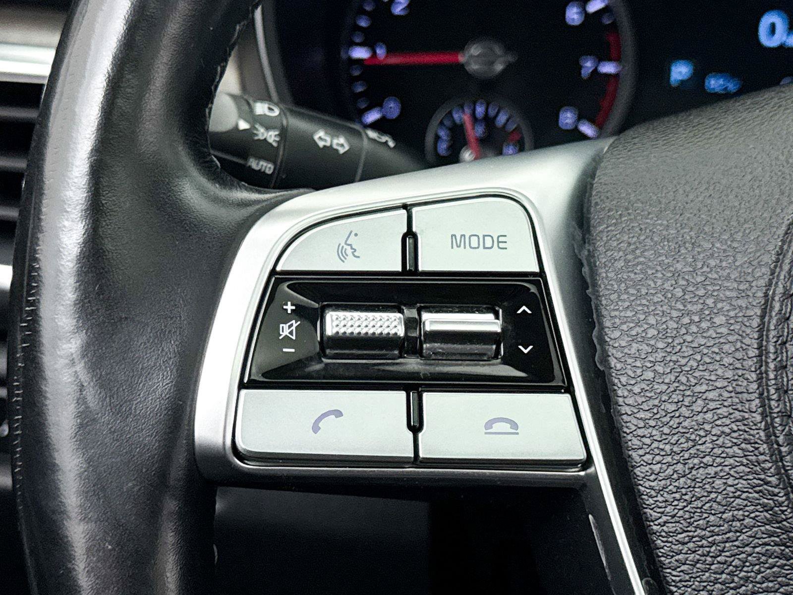Used 2021 Kia Telluride EX w/ EX Premium Package AWD/4WD image 32
