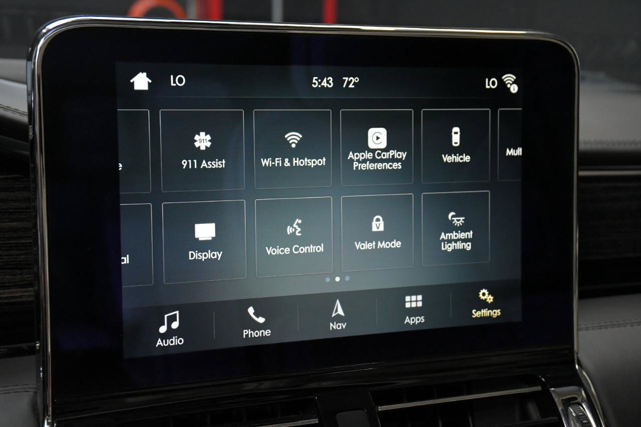 Used 2019 Lincoln Navigator Black Label w/ Cargo Package AWD/4WD image 53
