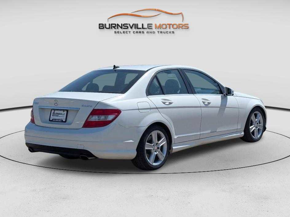 Used 2010 Mercedes-Benz C 300 Sport image 6