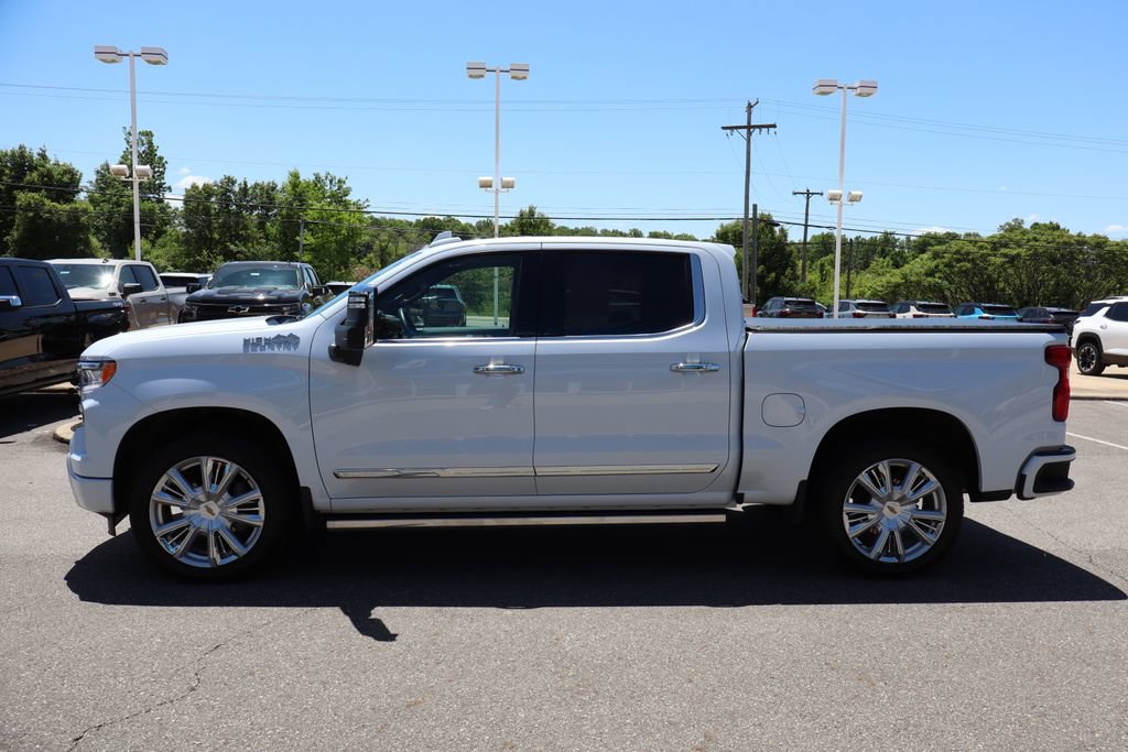 Used 2026 Chevrolet Silverado 1500 High Country w/ High Country Premium Package AWD/4WD image 31