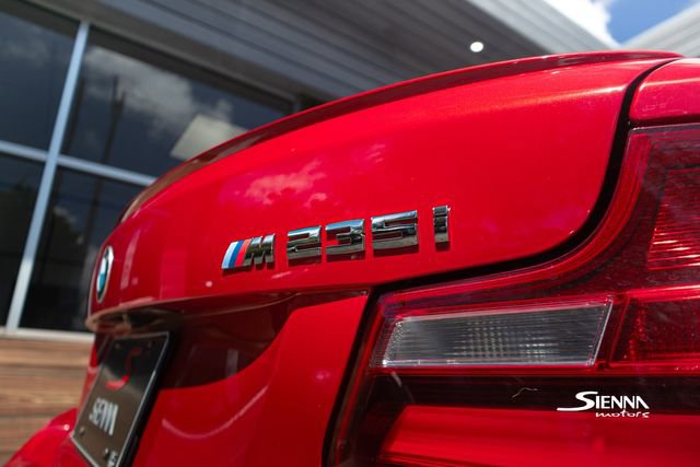 Used 2015 BMW M235i Coupe image 13