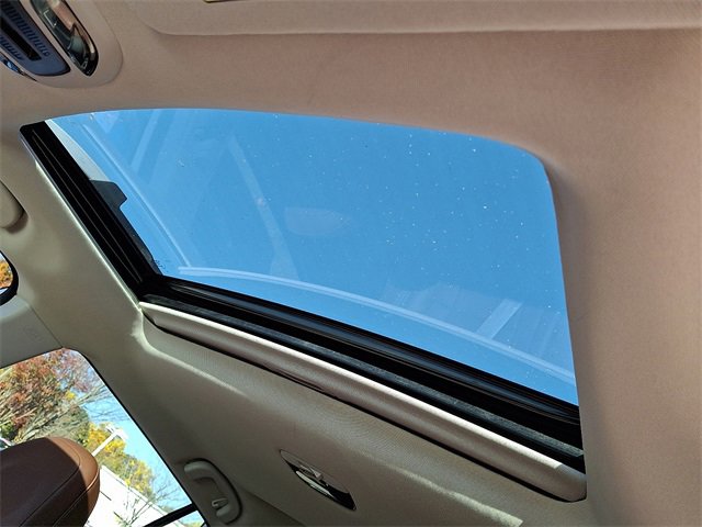 Used 2022 Subaru Outback Touring XT w/ Popular Package #2 image 11