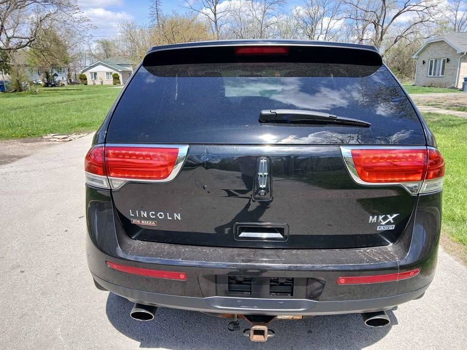 Used 2013 Lincoln MKX AWD image 7