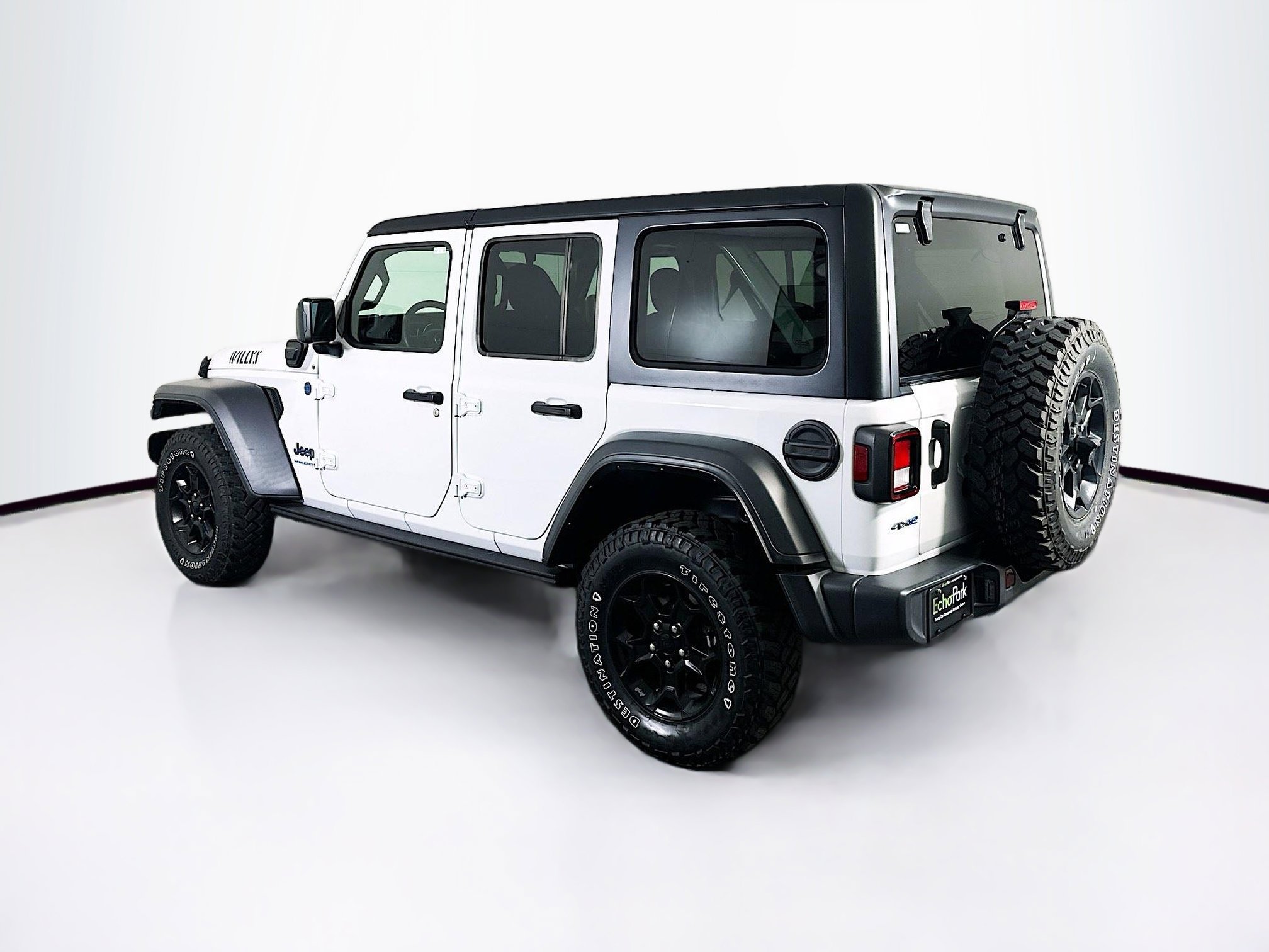 Used 2023 Jeep Wrangler Unlimited w/ Cold Weather Group image 5