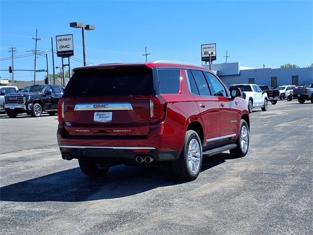 Used 2024 GMC Yukon Denali image 11
