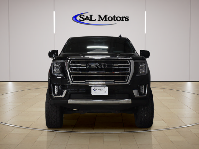 Used 2024 GMC Yukon XL SLT AWD/4WD image 2