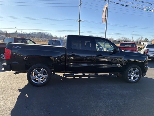 Used 2018 Chevrolet Silverado 1500 LT w/ All Star Edition image 2