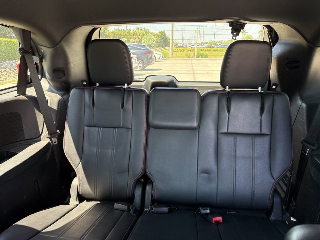 Used 2016 Dodge Grand Caravan R/T FWD image 26