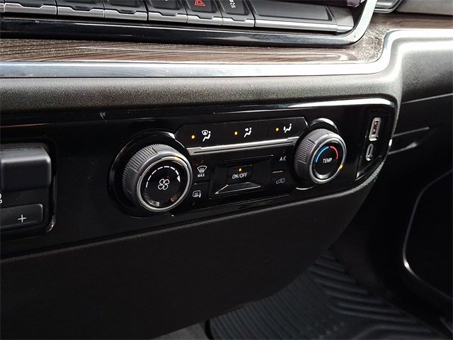 Used 2024 Chevrolet Silverado 2500 LT image 15