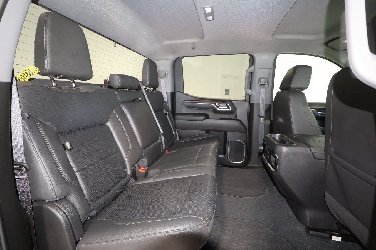 Used 2023 GMC Sierra 1500 SLT w/ SLT Premium Package AWD/4WD image 26