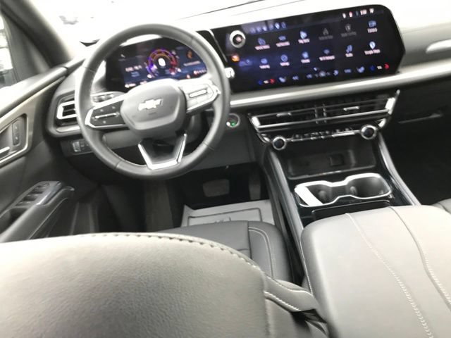 Certified 2026 Chevrolet Traverse LT AWD/4WD image 6