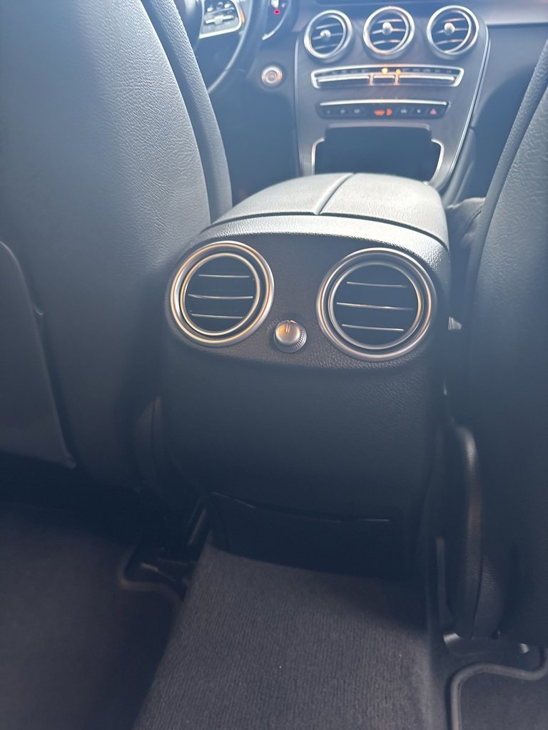 Used 2021 Mercedes-Benz GLC 300 4MATIC image 14