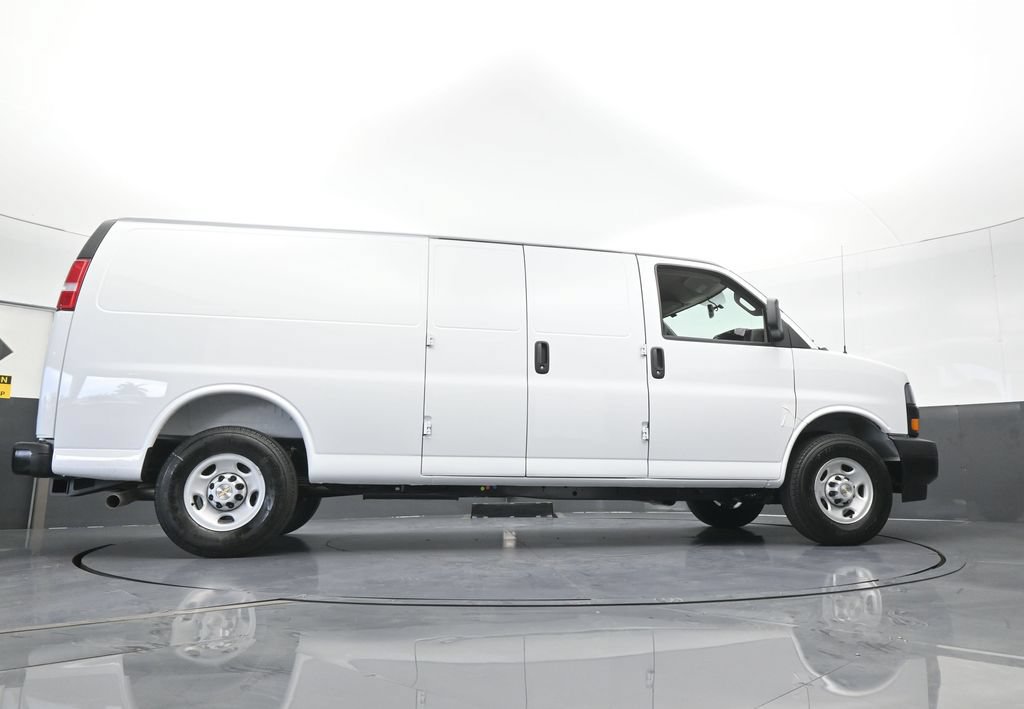 New 2026 Chevrolet Express 2500 Extended w/ Driver Convenience Package RWD image 59