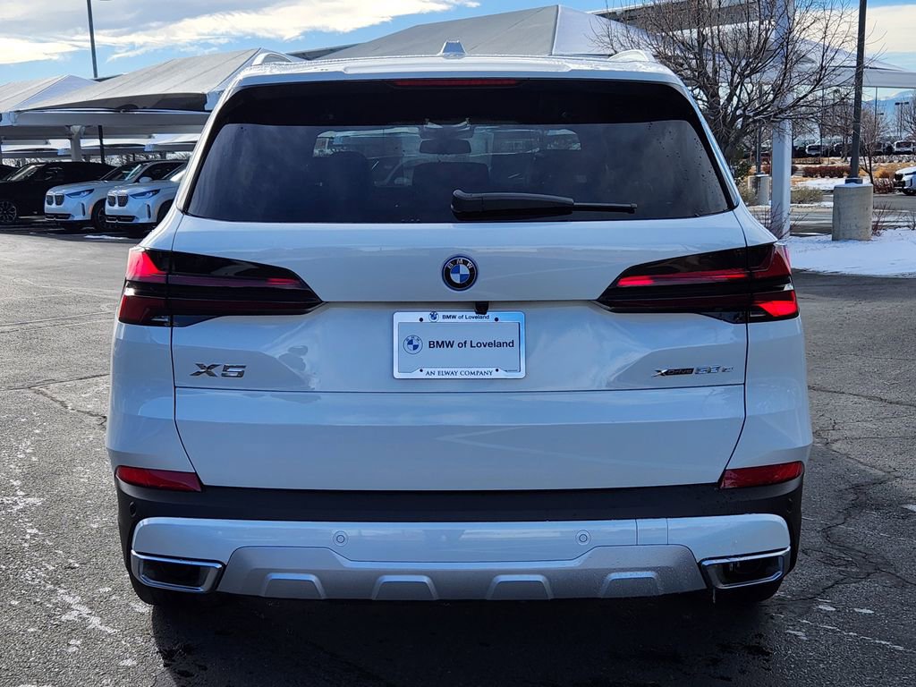 New 2026 BMW X5 xDrive50e AWD/4WD image 4