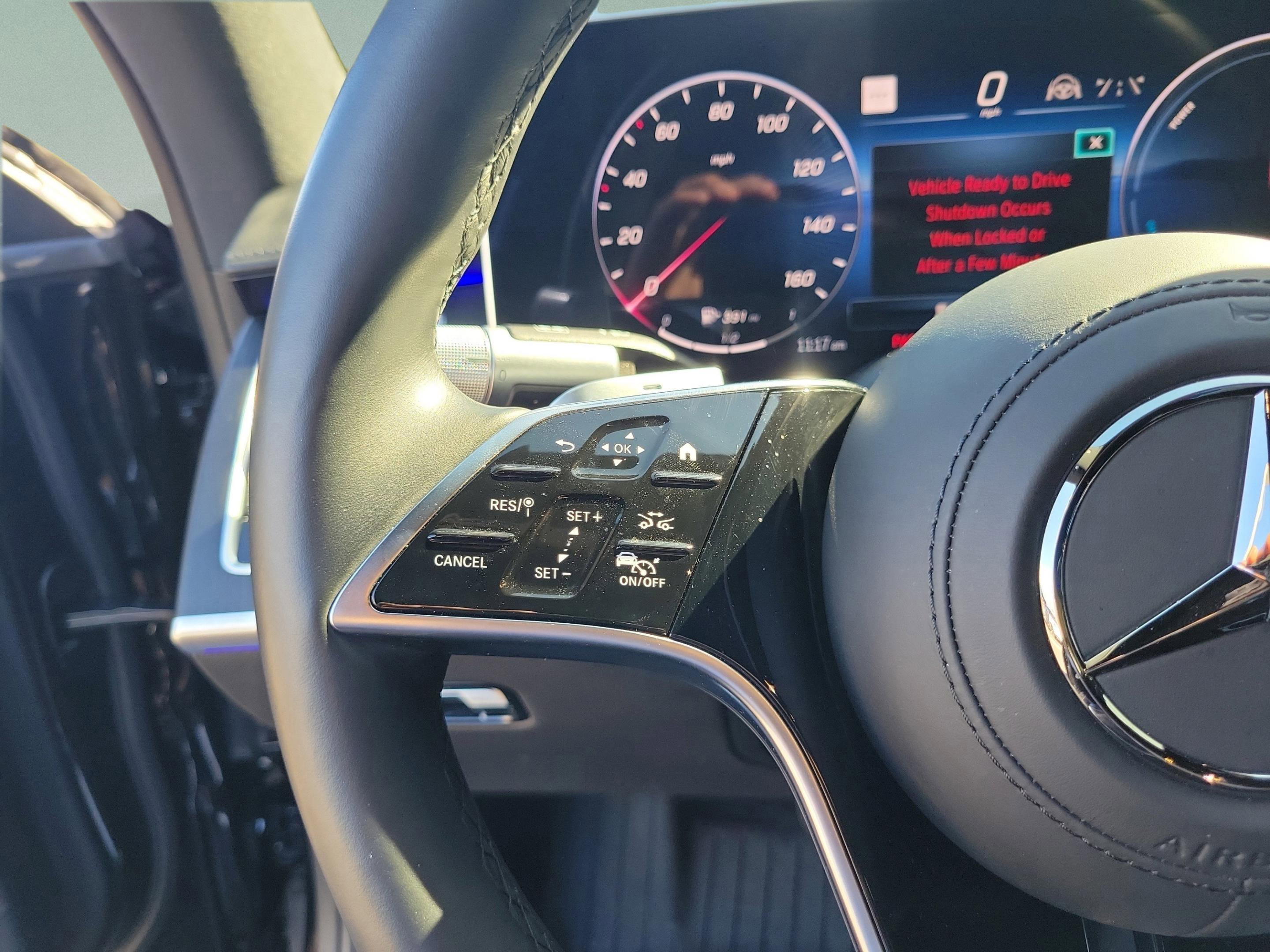 Used 2025 Mercedes-Benz S 580e 4MATIC Sedan image 22