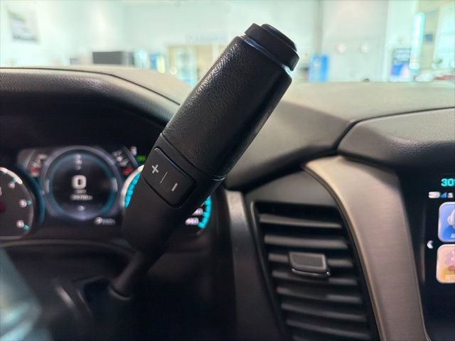 Used 2017 GMC Yukon Denali w/ Open Road Package image 26