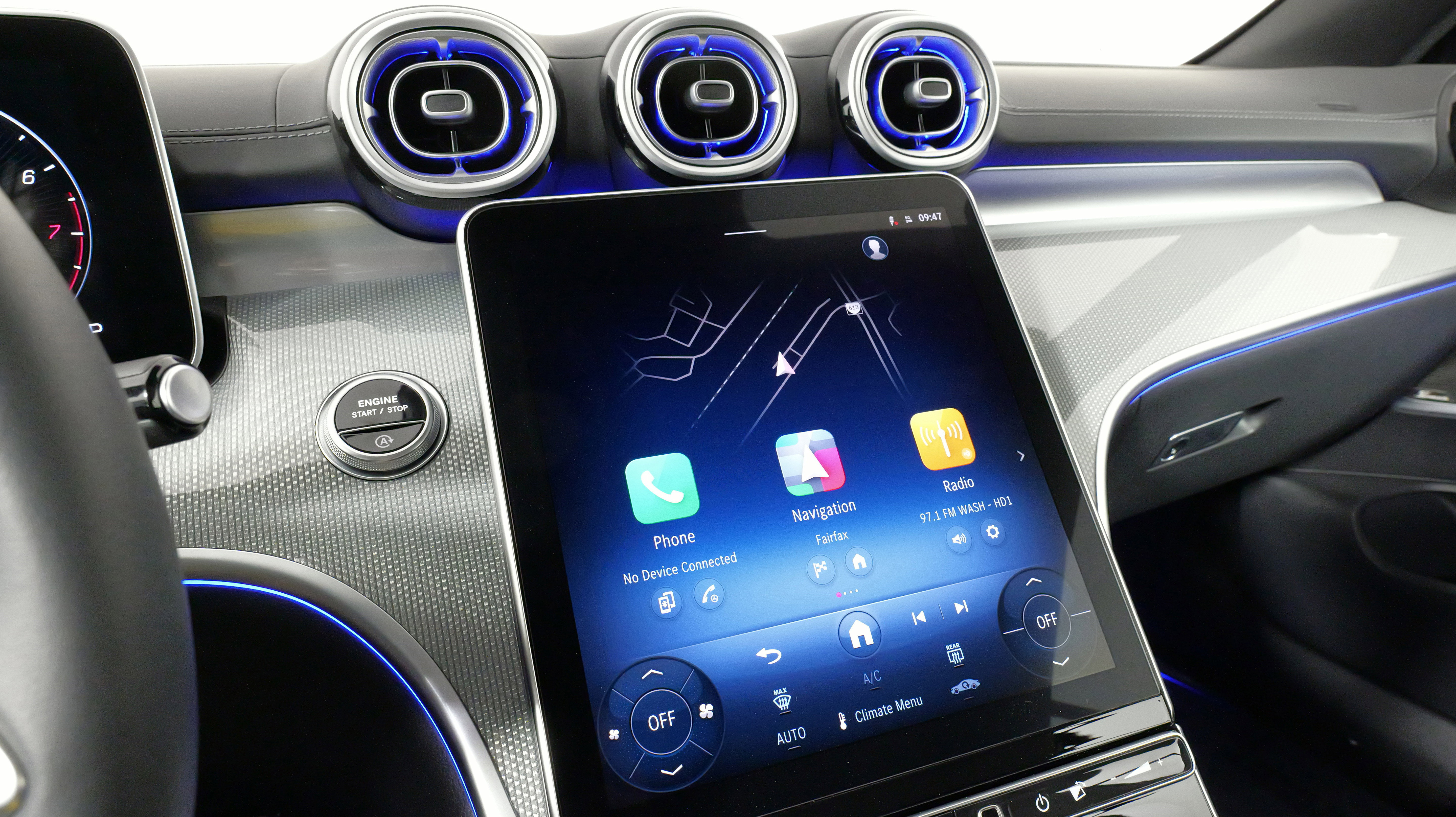 Used 2024 Mercedes-Benz CLE 300 4MATIC Cabriolet image 41