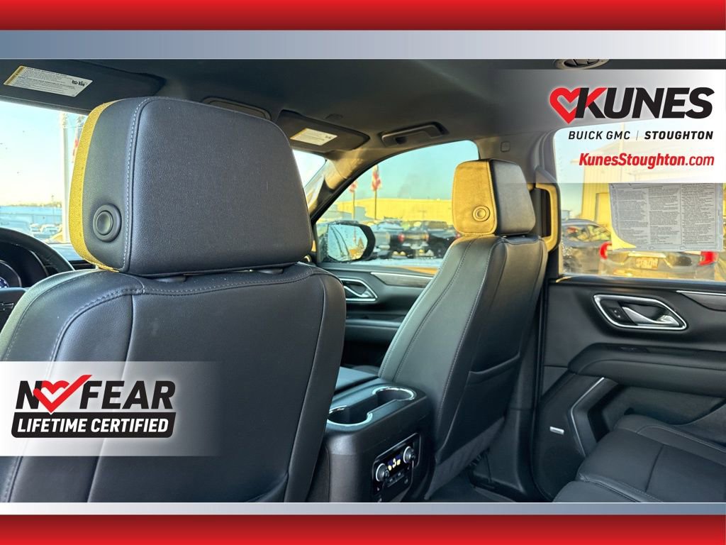 Used 2024 Chevrolet Tahoe Z71 w/ Luxury Package AWD/4WD image 33