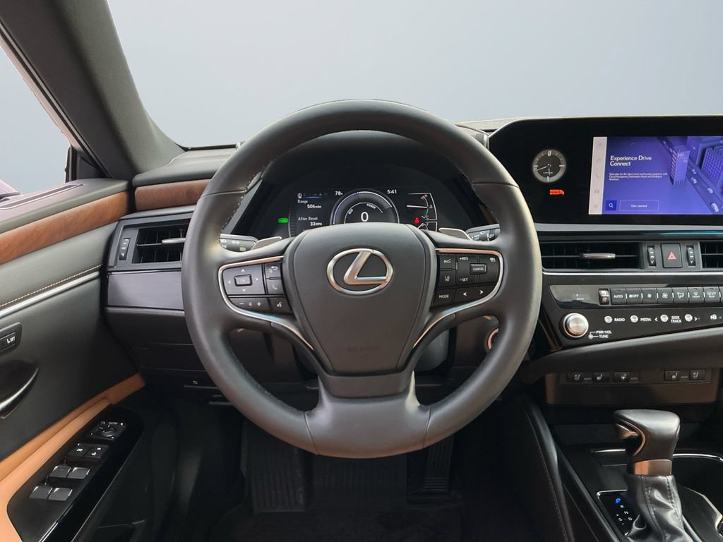 Used 2023 Lexus ES 300h w/ Premium Package FWD image 13