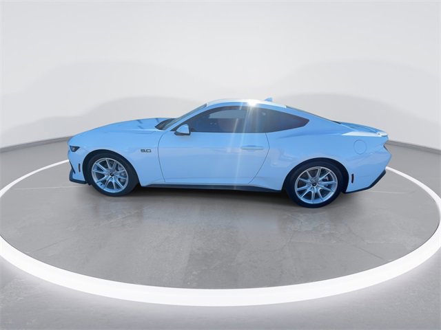 Used 2025 Ford Mustang GT Premium image 5