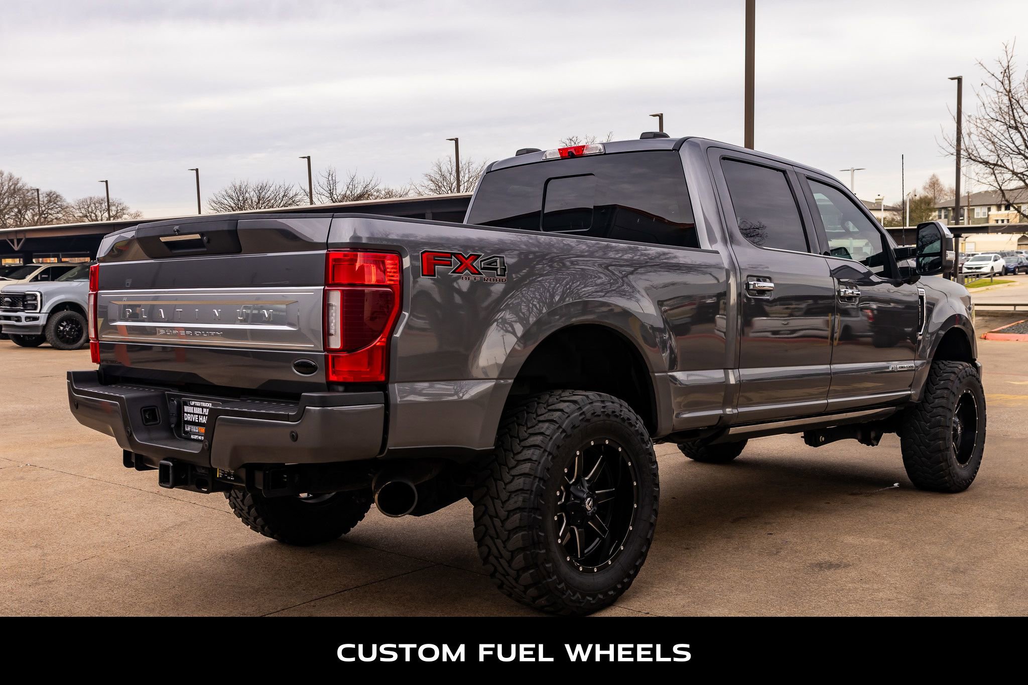 Used 2021 Ford F250 Platinum w/ FX4 Off-Road Package AWD/4WD image 9